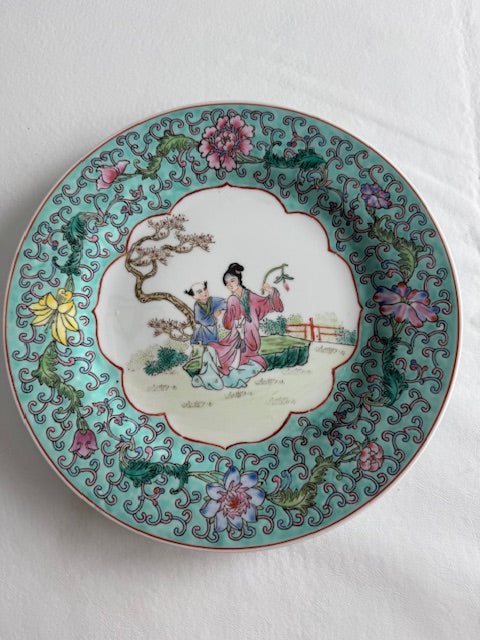 Two Vintage Chinese Famille rose porcelain plates