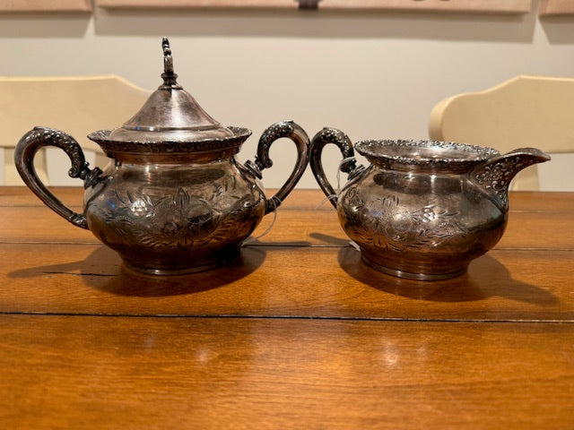 Antique Van Bergh Cream & Sugar set